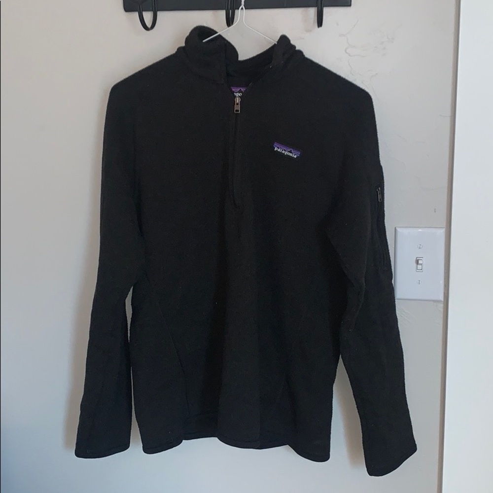 Patagonia pullover!